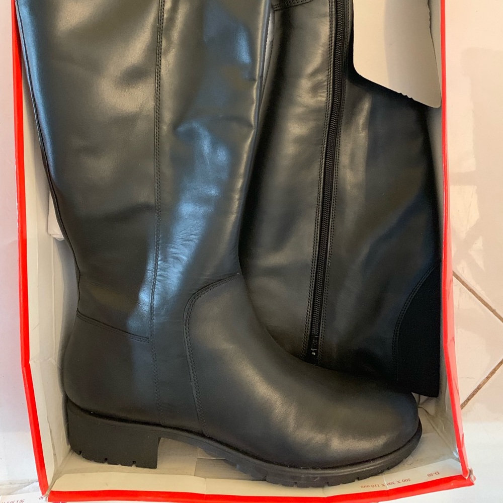 Brand new black leather boots size 10